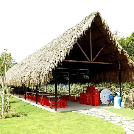 Khu Du Lich Sinh Thai Hoang Hao Hotell Vĩnh Long Exteriör bild